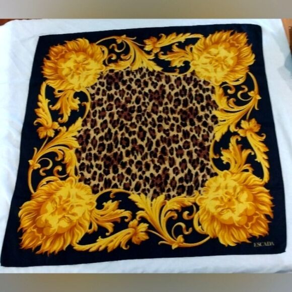 Escada Animal Print Cheetah Lion Vintage Silk Scarf Foulard - Picture 16 of 16